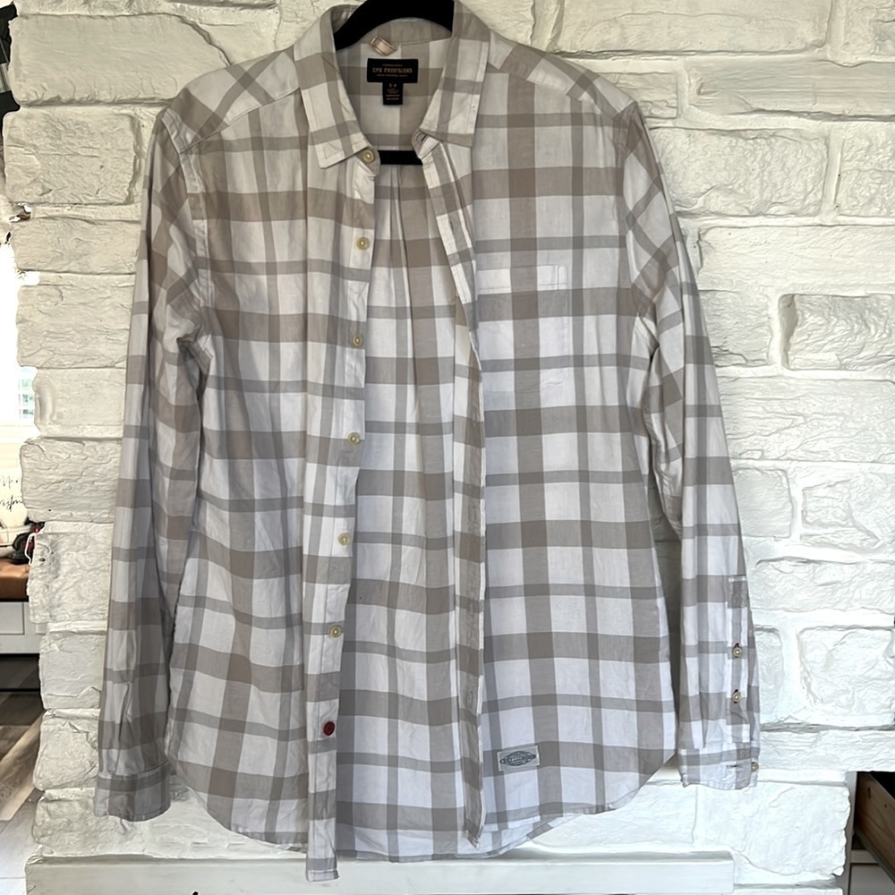 CPO provisions casual dress shirt - Picture 2 of 4